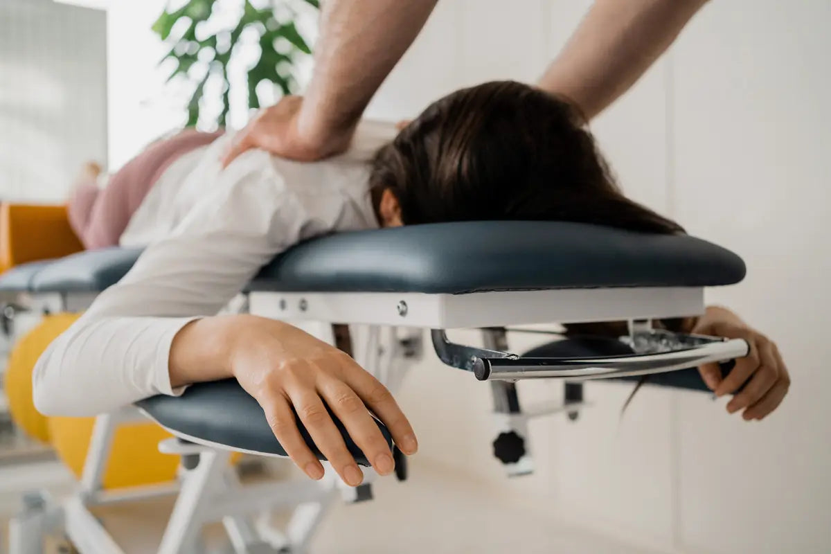 Table de massage électrique FERROX® CEZANNE Pro - 5 plans