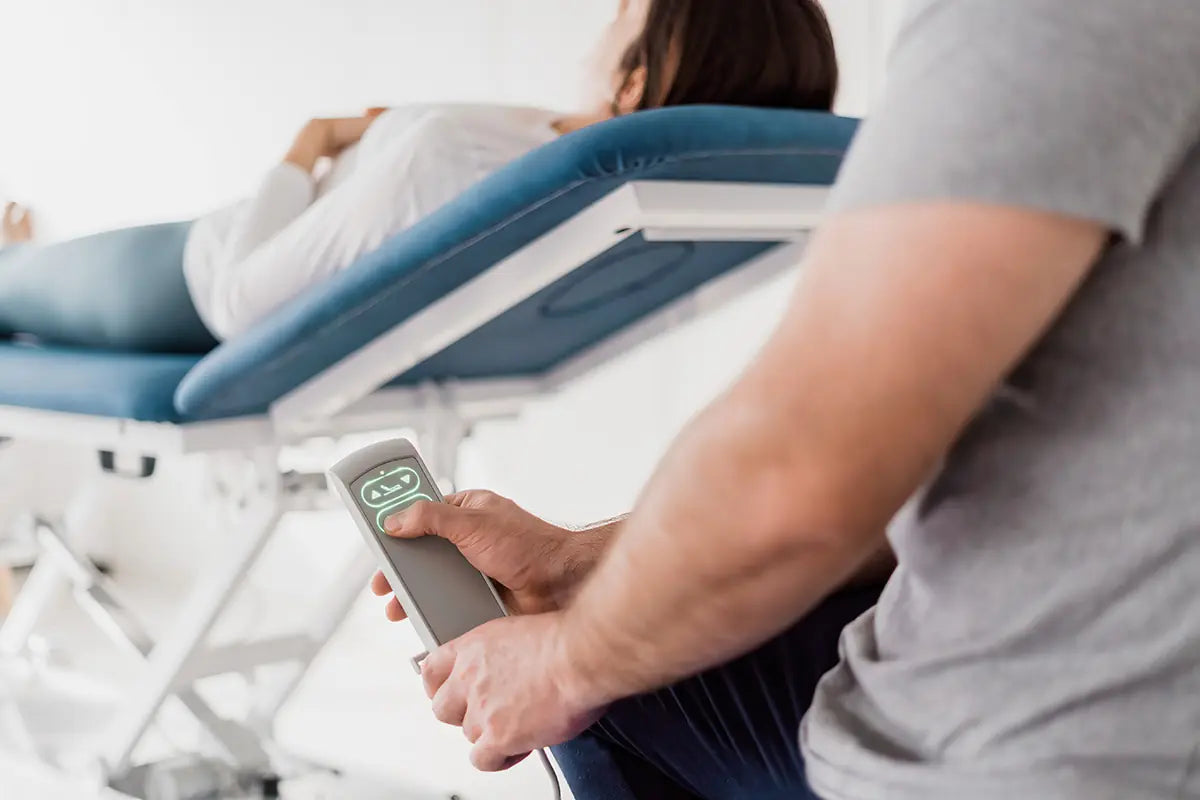 Table de massage électrique FERROX® Picasso Comfort - 2 plans