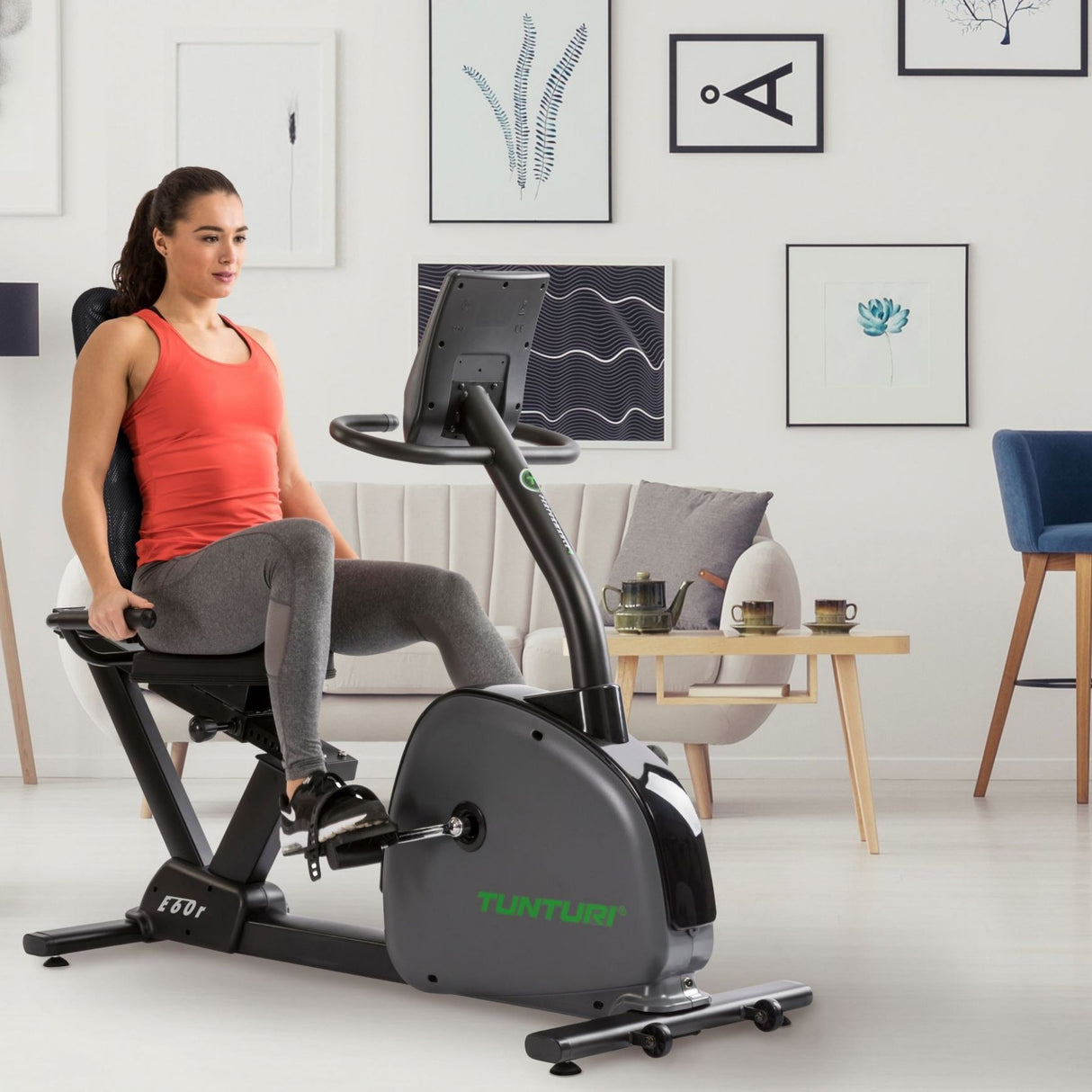 Tunturi – Vélo Semi-Allongé E60 R Performance