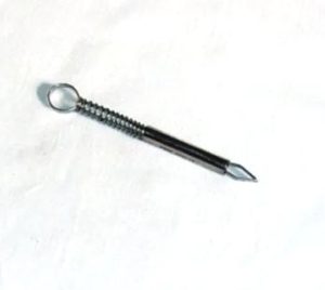 pince tire tique en inox