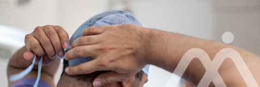 cente de coiffes et de lunettes de protection